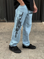Calça jeans reta estampada trip side - Azul escuro